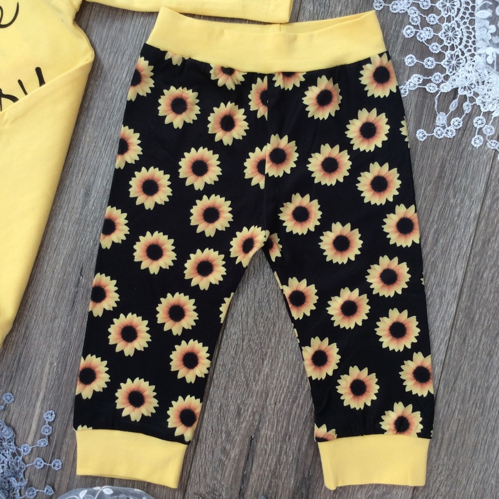 Boutique Baby Girls SASSY PANTS 3pc Outfit - Picture 3 of 4